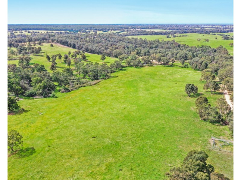 . Sawpit Creek Road, Stratford VIC 3862