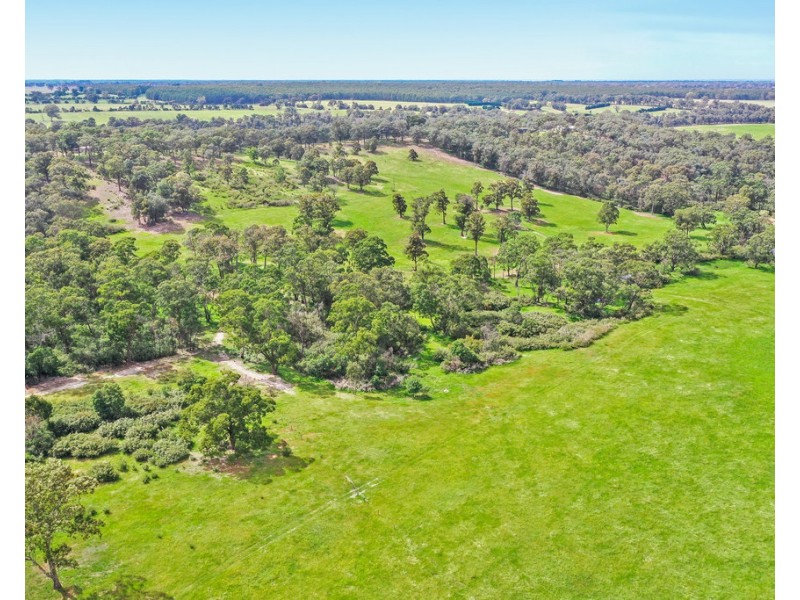 . Sawpit Creek Road, Stratford VIC 3862