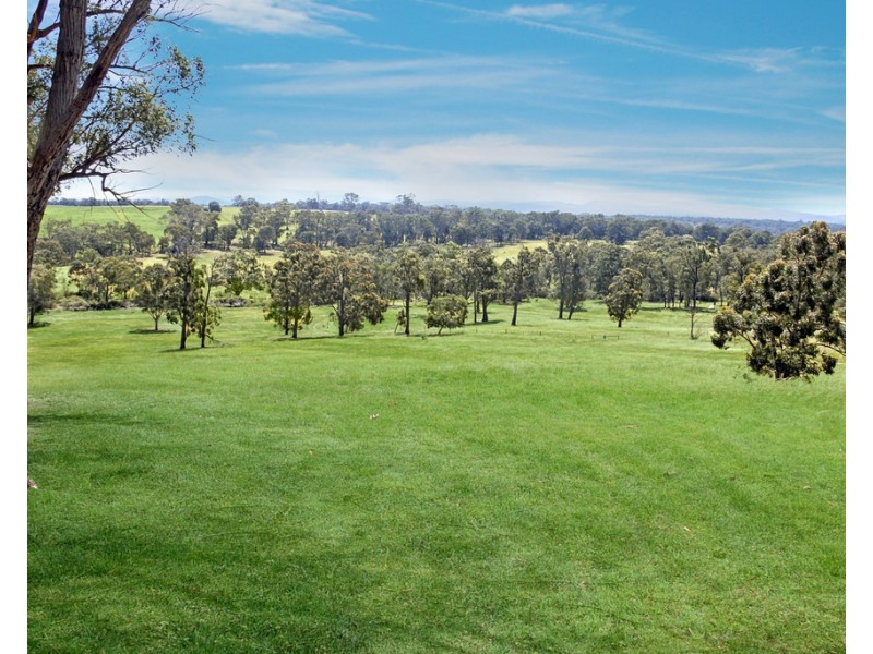 . Sawpit Creek Road, Stratford VIC 3862