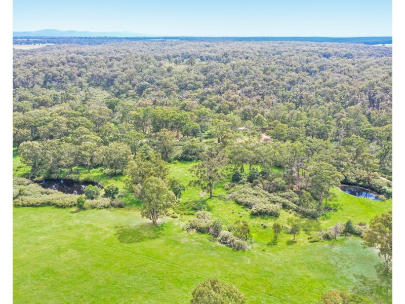 . Sawpit Creek Road, Stratford VIC 3862