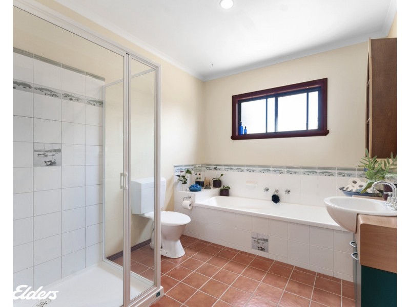 14 Ocean View Court, Seaspray VIC 3851