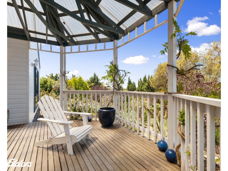 14 Ocean View Court, Seaspray VIC 3851