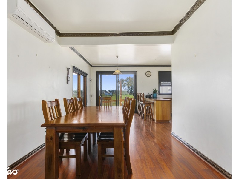 . Airly Road, Stratford VIC 3862