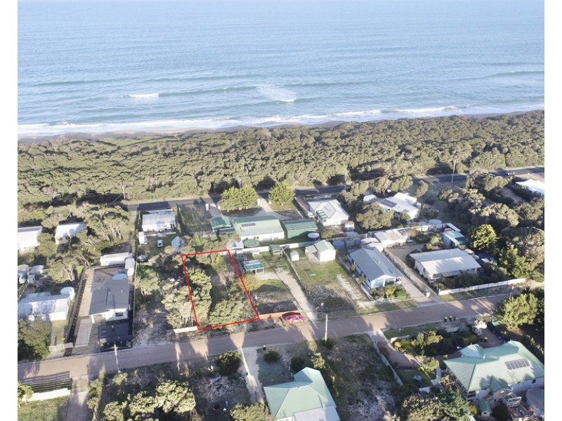 20 Star View Street, Golden Beach VIC 3851