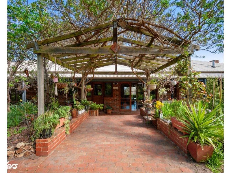 238 Cemetery Road, Briagolong VIC 3860