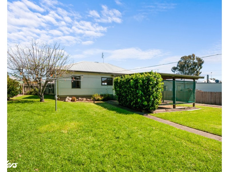 46 Gibney Street, Maffra VIC 3860