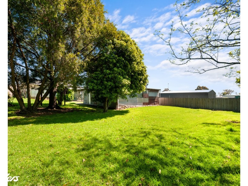 46 Gibney Street, Maffra VIC 3860
