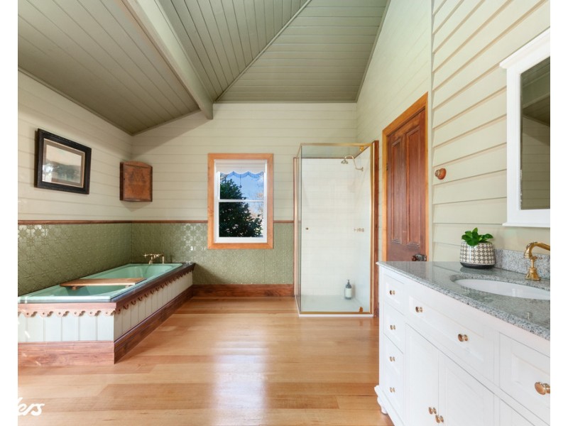 28 Won Wron Road, Devon North VIC 3971