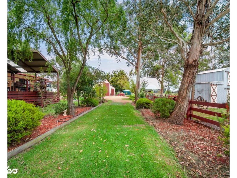 76 Mawley Road, Cobains VIC 3851