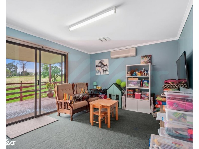 76 Mawley Road, Cobains VIC 3851