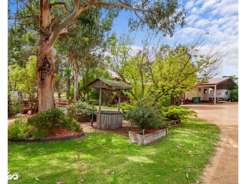 76 Mawley Road, Cobains VIC 3851