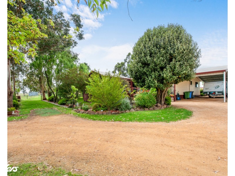 76 Mawley Road, Cobains VIC 3851