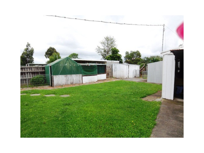 11 Campbell Court, Sale VIC 3850