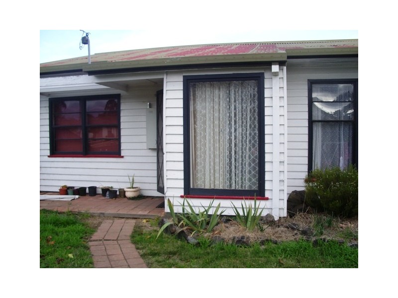 26 Mills St, Heyfield VIC 3858
