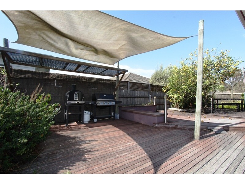13 Maffra Road, Heyfield VIC 3858