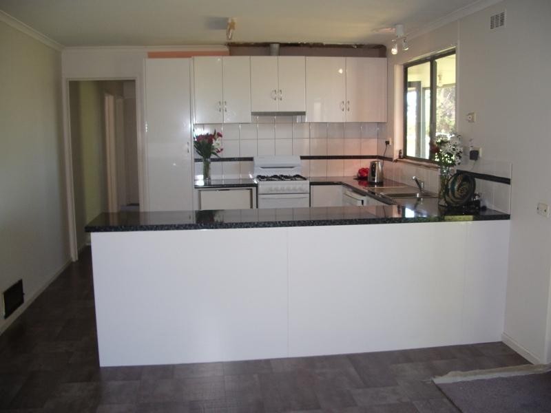 - Nambrok Road, Nambrok VIC 3847