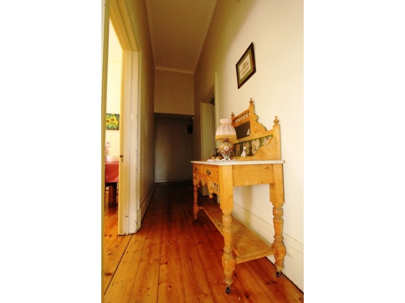 76 Temple Street, Heyfield VIC 3858