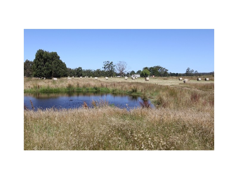 CA 11 Mertonvale Rd cnr Taylors Rd, Willung VIC 3847