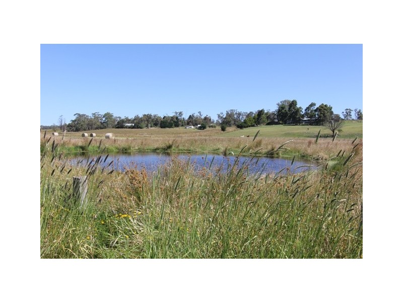 CA 11 Mertonvale Rd cnr Taylors Rd, Willung VIC 3847