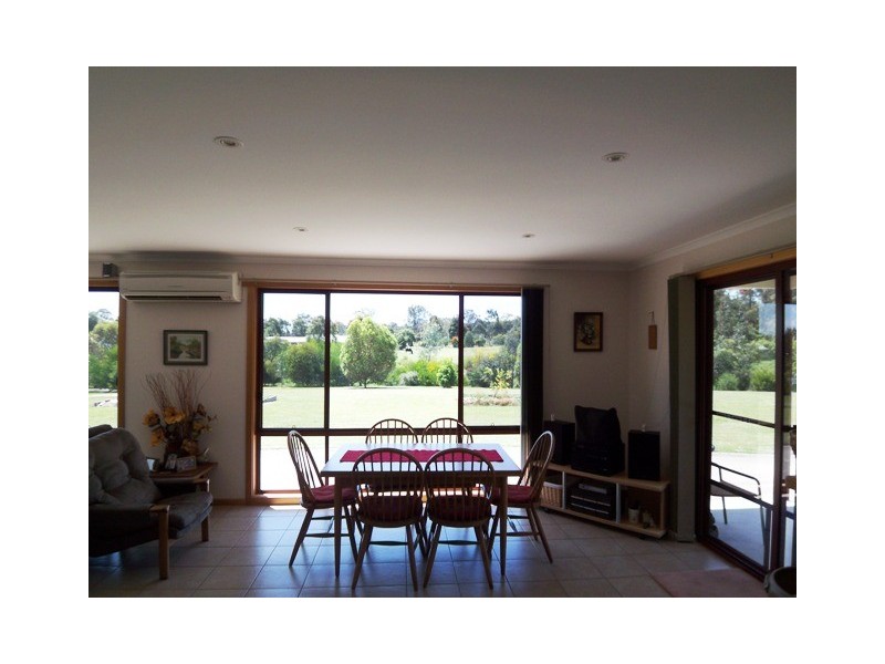 43 Draper Road, Heyfield VIC 3858