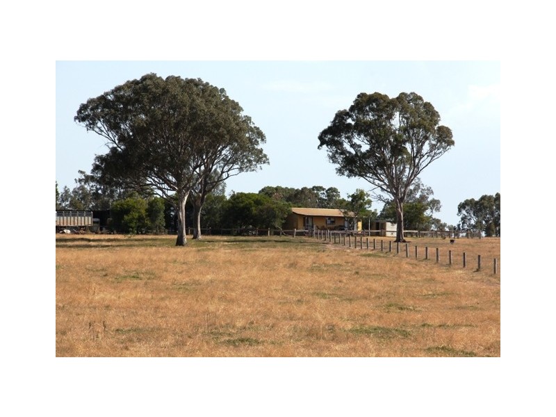 143 Sellings Lane, Maffra VIC 3860