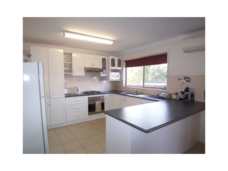 15 Weir Road, Heyfield VIC 3858