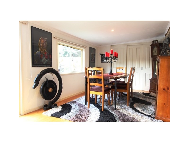 15 Bruce Street, Heyfield VIC 3858
