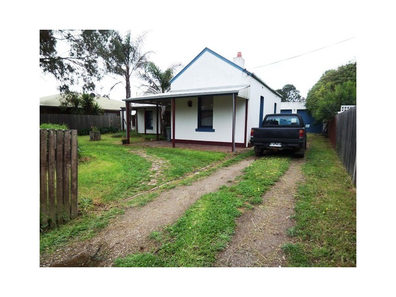 122 Thomson Street, Sale VIC 3850