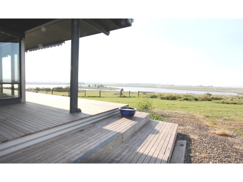 238 Falls Road, Maffra VIC 3860