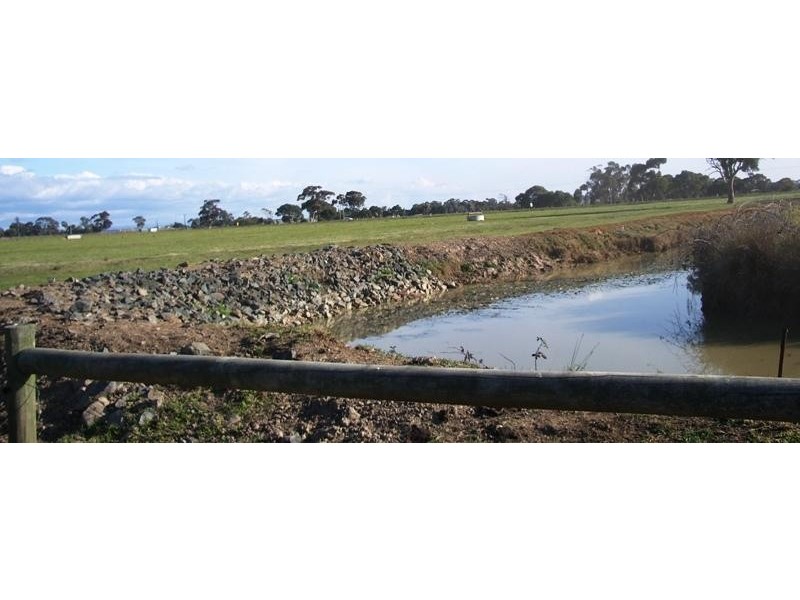 - Blandfords Lane, Stratford VIC 3862