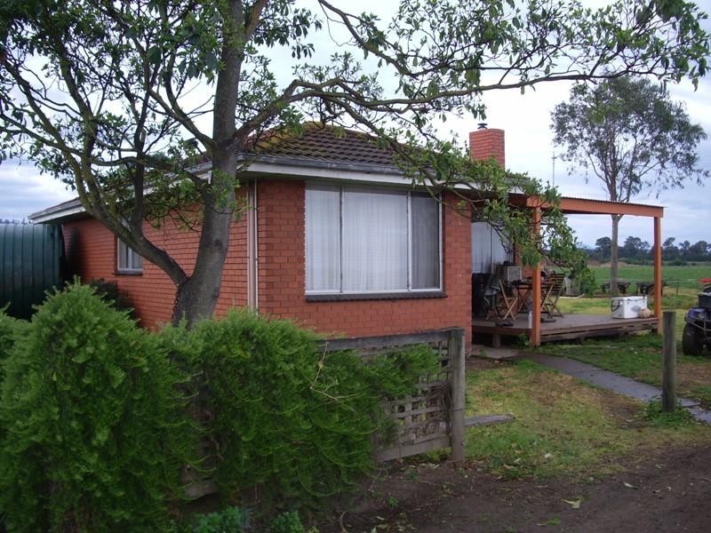 - Morgans Road, Cowwarr VIC 3857
