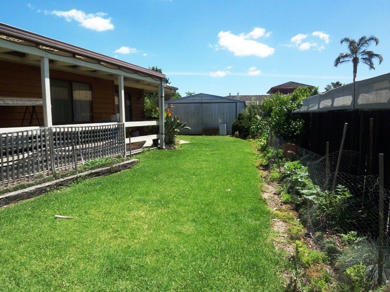 27 Maffra Road, Heyfield VIC 3858