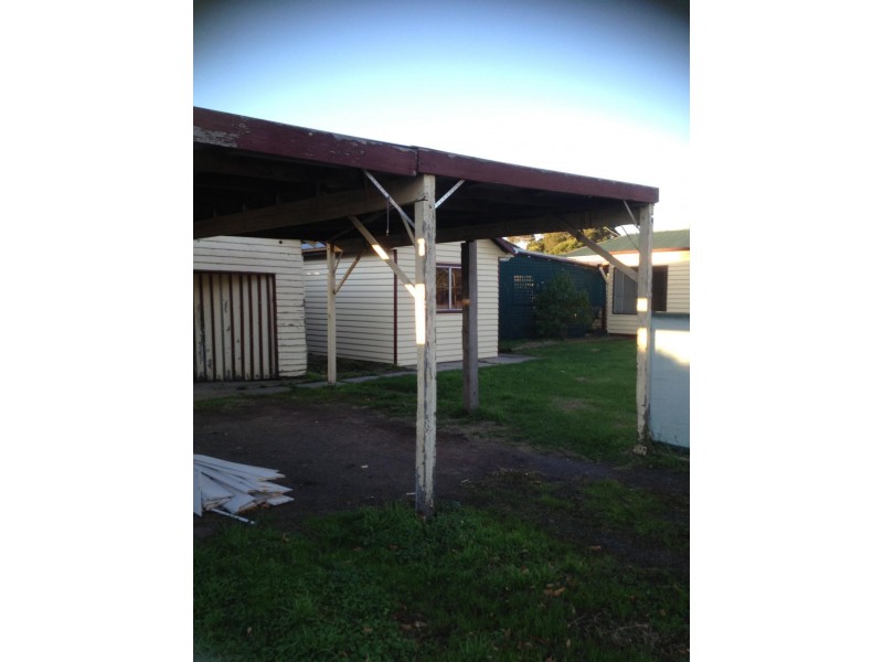 15 Anderson Street, Heyfield VIC 3858