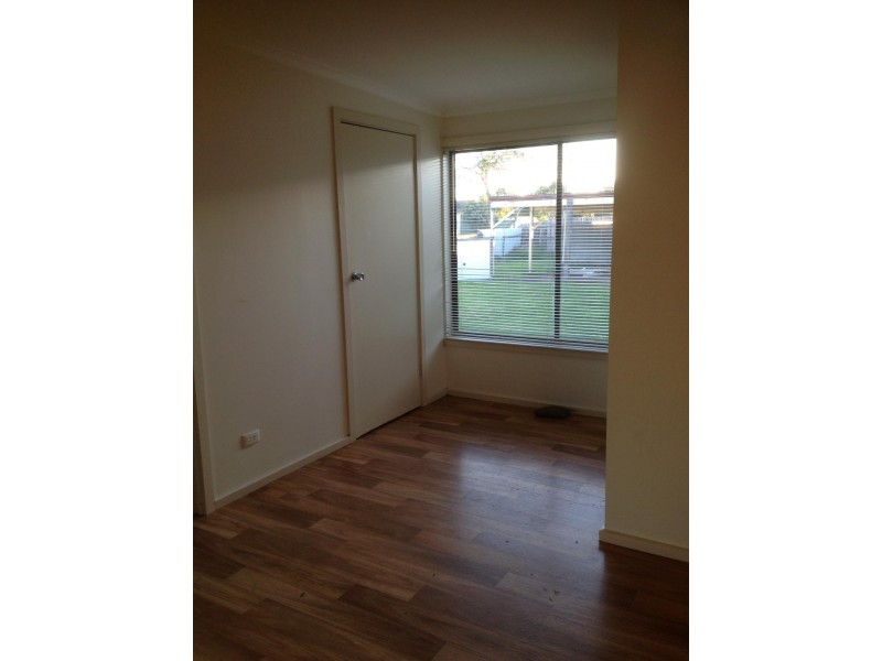 15 Anderson Street, Heyfield VIC 3858