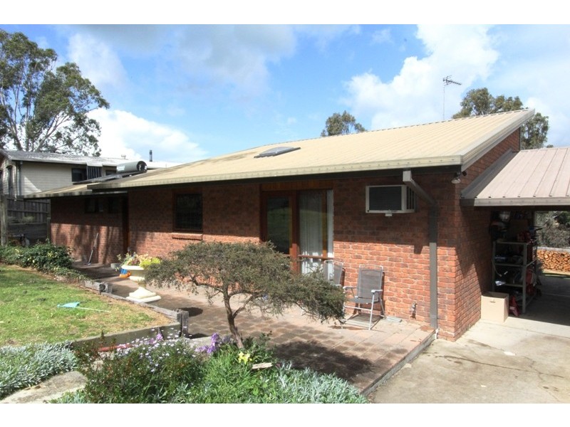 3 William Street, Heyfield VIC 3858