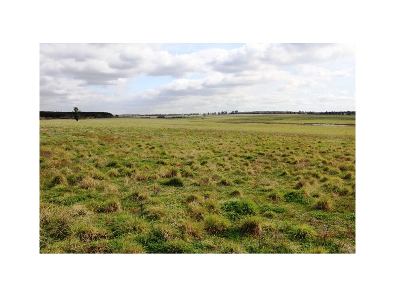 Lot 3 SEASPRAY ROAD, Longford VIC 3851