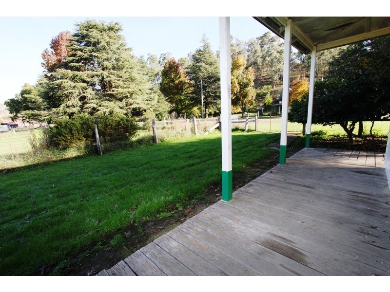 128 Lind Avenue, Dargo VIC 3862