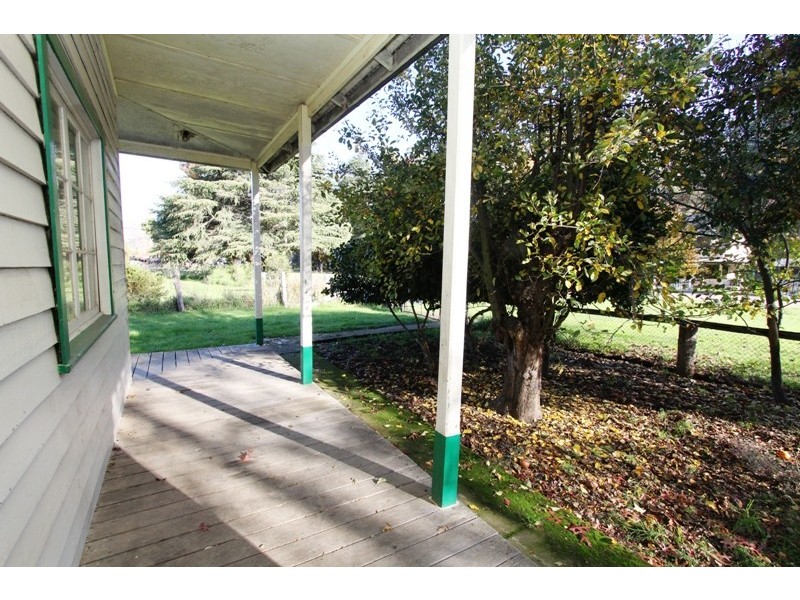 128 Lind Avenue, Dargo VIC 3862