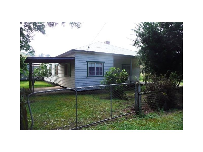 128 Lind Avenue, Dargo VIC 3862