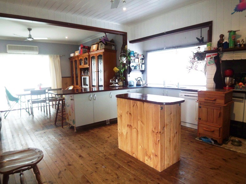 21 Weir Road, Heyfield VIC 3858