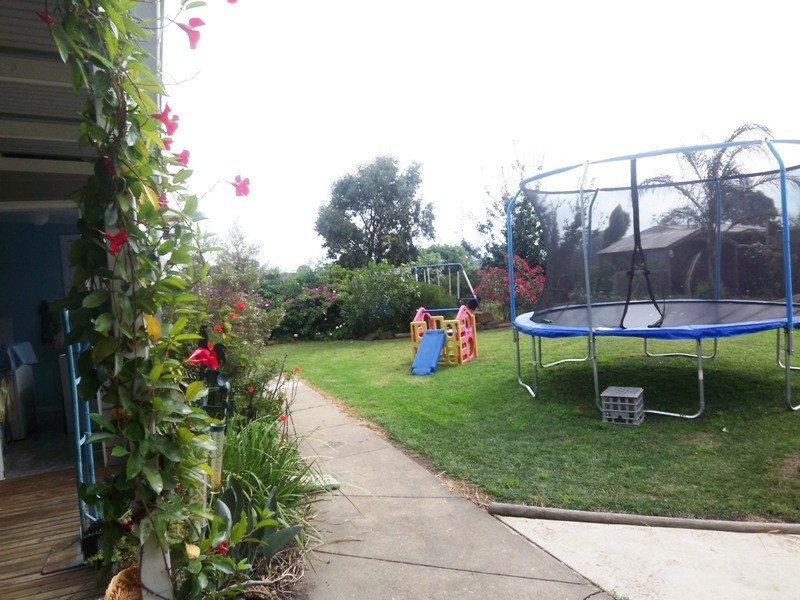 21 Weir Road, Heyfield VIC 3858