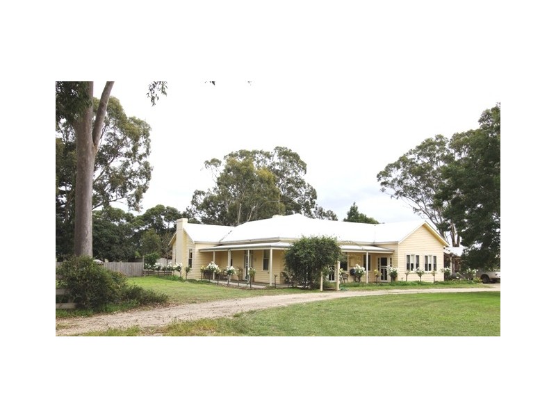598 Riverview Road, Heyfield VIC 3858