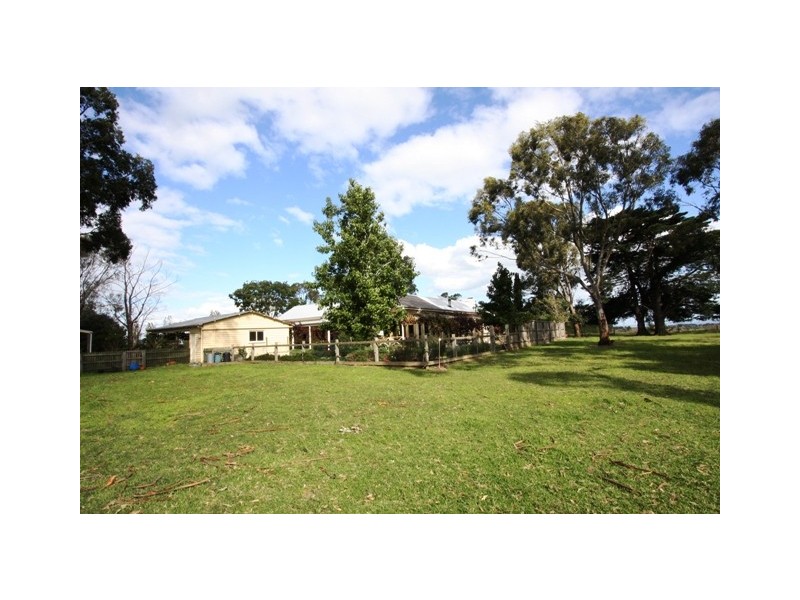 598 Riverview Road, Heyfield VIC 3858
