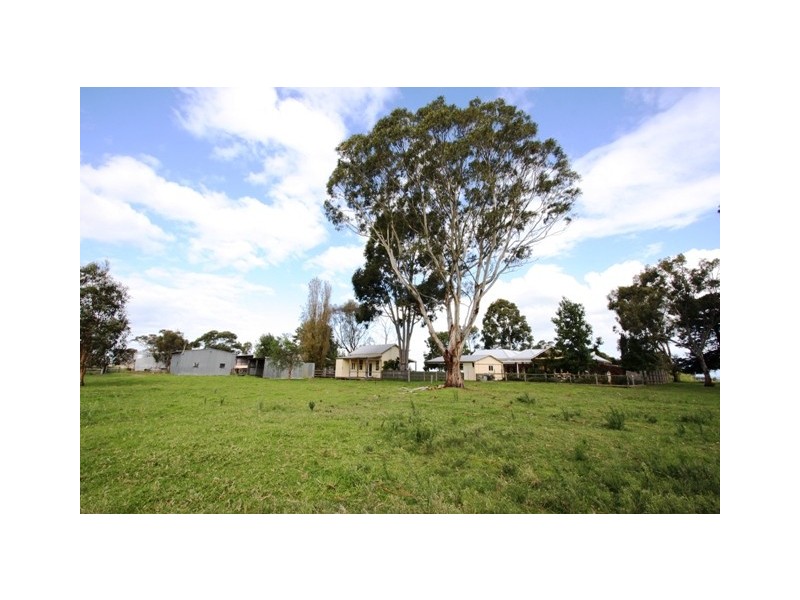 598 Riverview Road, Heyfield VIC 3858