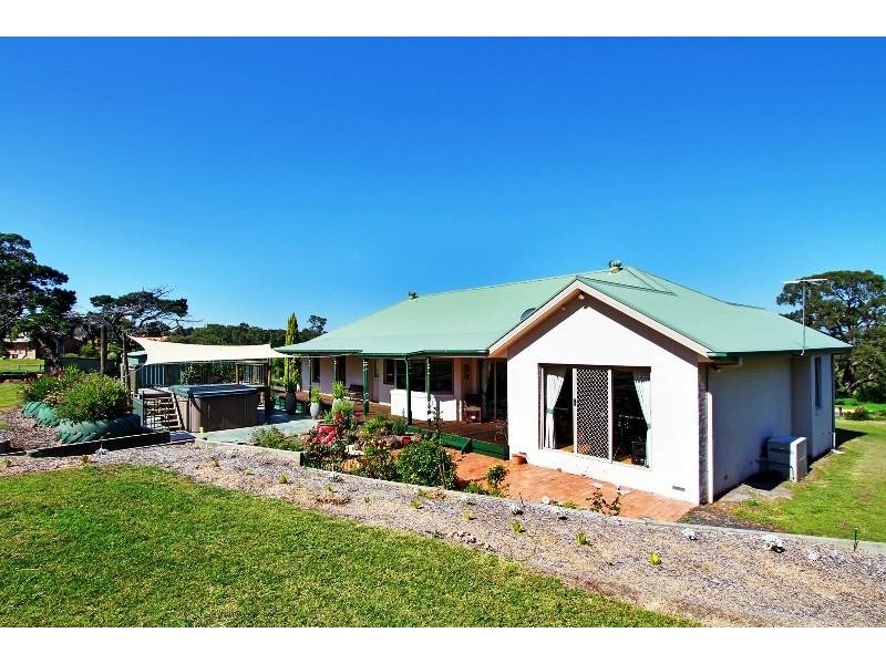 42 Racecourse Road, Heyfield VIC 3858