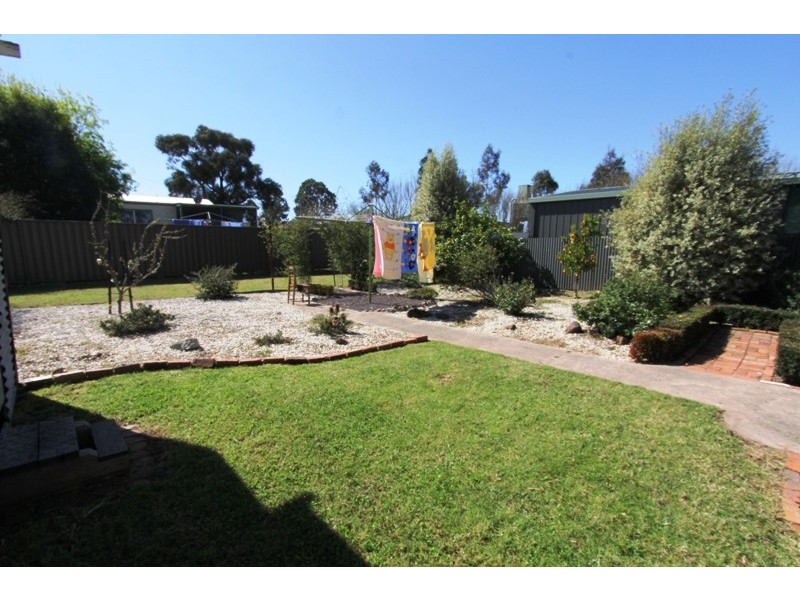 57 Maffra Road, Heyfield VIC 3858