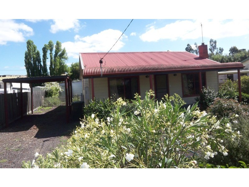 57 Maffra Road, Heyfield VIC 3858