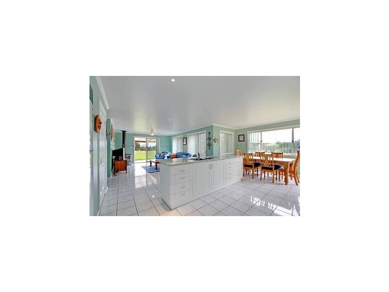 3 Gowrie Rise, Woodside Beach VIC 3874