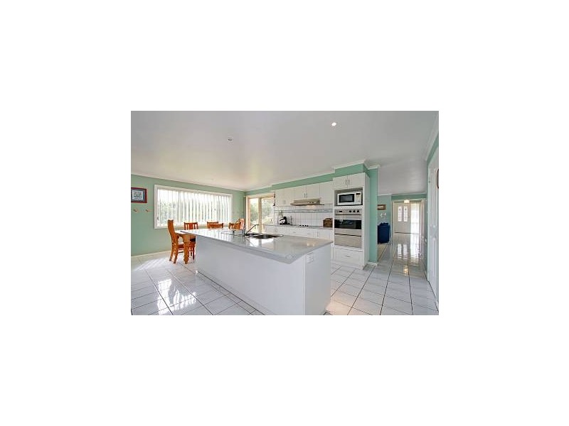 3 Gowrie Rise, Woodside Beach VIC 3874