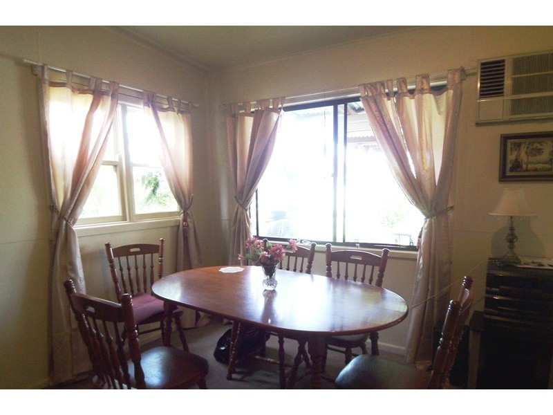 37 Mills Street, Heyfield VIC 3858